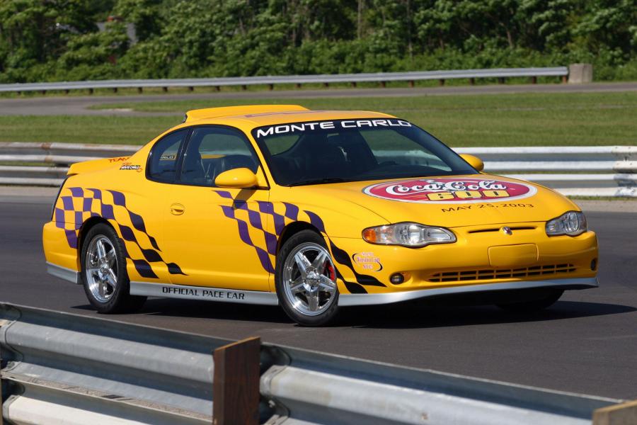  Chevrolet Monte Carlo SS Pace Car 2001 года  (фото 4 из 32)